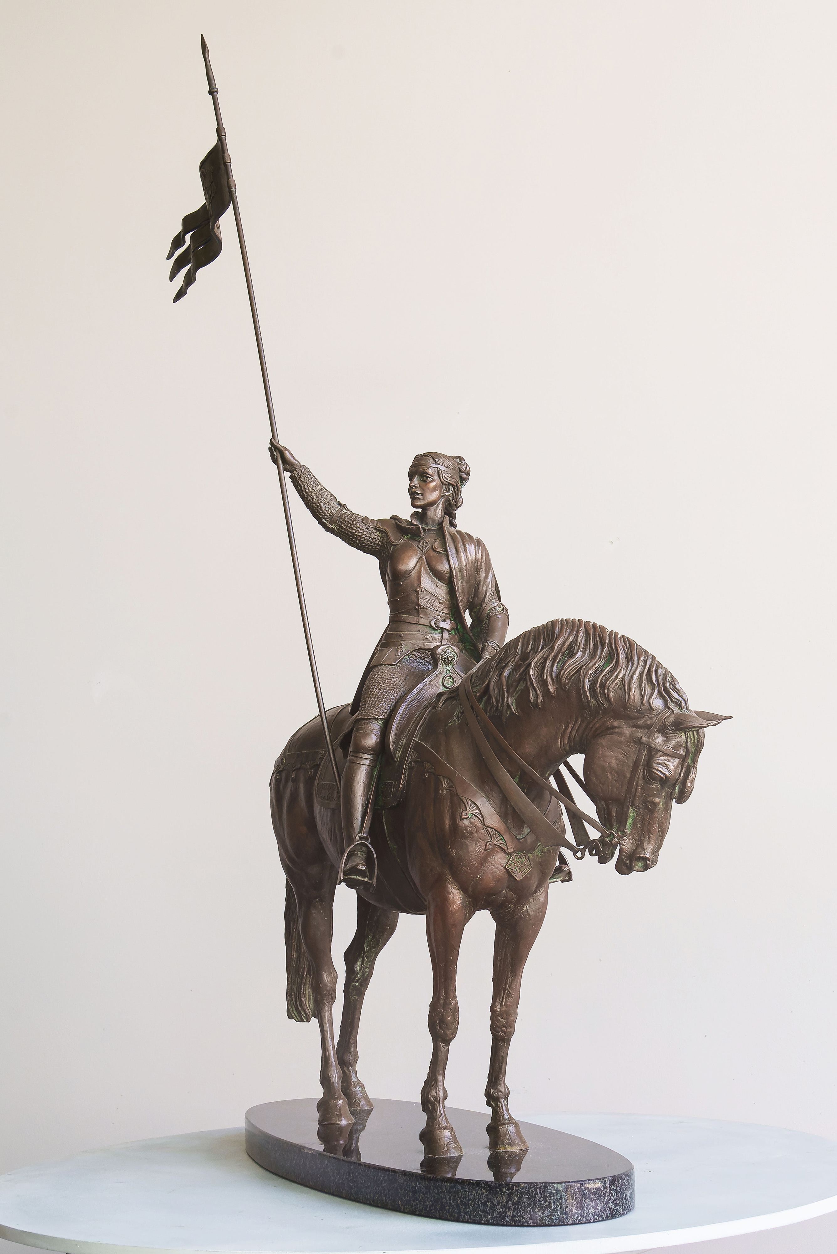 Anastasia Slutskaya, bronze sculpture by Sergey Bondarenko — alternate angle 3